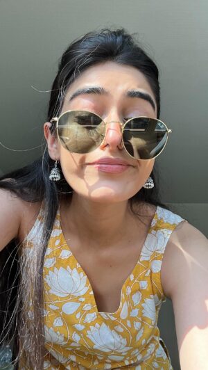 Sakshi Vaidya Instagram - memories I’d like to treasure✨ 
(Also feels like I’ve made a reel after agesssss, hi there!) 
Bud🛫Bom
.
.
.
.
.
#reelsvideo #reels #travelgram #insta #reelsinstagram #foryou