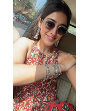 Sakshi Vaidya Instagram - camera crumbs