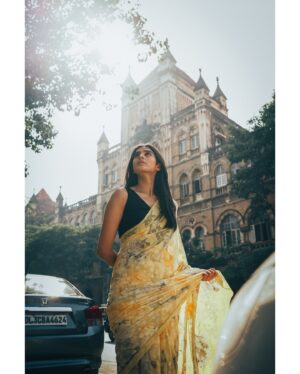 Sakshi Vaidya Instagram - finding my quiet moments, in a city that never sleeps 
. 
.
.
Shot by- @samirshaikh.visuals