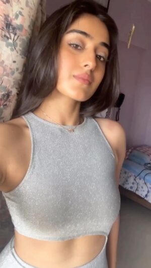 Sakshi Vaidya Instagram - someone’s being consistent 🤧
.
.
.
.
.
.
.
#reels #reelsvideo #reelsinstagram #explorepage #maskoff #explorepage✨ #foryou