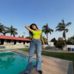 Sakshi Vaidya Instagram - I’m loving these hues ☺️ #weekendvibes