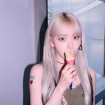 Sakura Miyawaki Instagram - 요즘 (좀 전)