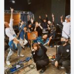Sakurako Ohara Instagram - 始まったど 「大原櫻子 2023 ライブハウスツアー「10(天)まで届け!!」」 リハが始まりやした☺︎ 初日から、いい感じ🥺✨ エネルギッシュなライブになりそう💪 舞台、音楽、舞台、音楽、、 頭も身体も忙しいけど、 今日で楽しめると実感しました☺️ 福岡から始まるよ！ お楽しみに✨