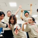 Sakurako Ohara Instagram - 舞台「シラの恋文」 本日、大千穐楽でした🥺✨ なんとも感慨深い… 寂しいような、、 同じ座組でお芝居ができるような… そんな気がしていて、なんとも言えない気持ちです、、。 座長の 草彅剛さん の優しさ、笑顔に包まれた素敵なカンパニーでした🥺 足をお運び頂いたお客様、キャスト、スタッフのみなさん、本当にありがとうございました。 そして、小夜さん。小夜姫。 “生きる”力強さを教えてもらいました。 ありがとう。 大好きなカンパニーでした、、✨ また会える日まで😌 写真は、日々準備運動する皆様と！📸 #シラの恋文 #野浦小夜 #大原櫻子