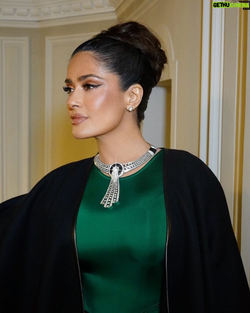 Salma Hayek Pinault Instagram - Cape: @ysl Jewellery: @boucheron