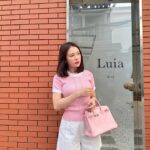 Sam Instagram - Bình thường thì đanh đá Nhưng được thơm má thì lại ngoan 🥰