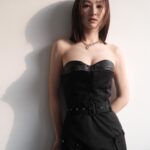 Samantha Ko Instagram - Black dress🖤 #RokhHM #HMhongkong @mayaoo #sammko
