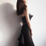 Samantha Ko Instagram - Black dress🖤 #RokhHM #HMhongkong @mayaoo #sammko