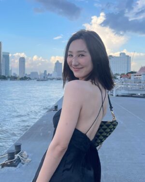 Samantha Ko Instagram - 想去旅行了🌴🌻☀️🏖️

#sammko