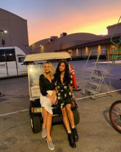 Samantha Logan Instagram - How’d everyone like the premiere of All American last night?! ✨ BIG THANKS to everyone who tuned in live! You guys are the best supporters! Let’s keep it going all season, lots more to come 💕💕