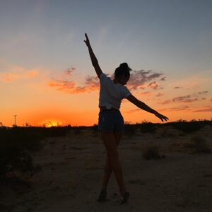 Samantha Logan Instagram - miss adventuring with my friends 💫