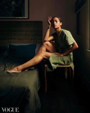 Samantha Logan Instagram - @vogueitalia @niravphotography 
🧚🏽‍♂️✨🧚🏽‍♂️✨🧚🏽‍♂️✨🧚🏽‍♂️✨🧚🏽‍♂️✨🧚🏽‍♂️✨🧚🏽‍♂️✨🧚🏽‍♂️✨🧚🏽‍♂️