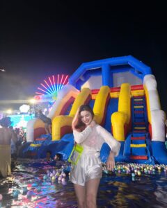 Samantha Melanie Coates Instagram - #วันเกิดเอแคลร์2024 🥳 ซ้อมเปียกน้ำไว้ตั้งแต่เนิ่นๆ💦