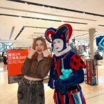 Samantha Melanie Coates Instagram - Join me in the circus of life, where every day is a grand performance! 🎪🤡💞 ทุกวันนี้ยิ้มให้กับปัญหา จนจะเป็นบ้าอยู่ละ🤤
