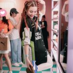 Samantha Melanie Coates Instagram - I don’t believe in a happy ending🤔 I believe in happy now🤗 @PUMATHAILAND #PUMATH #TEAMPALERMO #PUMAPALERMO