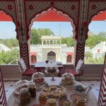 Samantha Vallejo-Nágera Instagram - Soñaba con conocer @villa.palladio.jaipur 🐓🦚❤️🐄👳🏽‍♀️🇭🇺