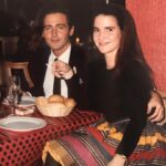 Samantha Vallejo-Nágera Instagram - Con @ericyerno en el primer #Casadecor año 1992. Inicio de una gran amistad❤️ 🇫🇷🇪🇸 #tbt @replicacomunicacion Te quiero