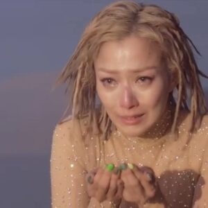 Sammi Cheng Instagram - 🥲🥲😢🥲
勵志的歌未必只能有正面，而不能有掙扎、有難過、有痛。😢
「致我們的夢想」這歌不想只美化夢想，
而是將追尋夢想的「快樂勇敢和痛苦掙扎」誠實表達。
#溫馨提醒5月8號MV正式推出
#溫馨提醒5月8號東亞信用卡優先訂購Mi七月演唱會門票
@iimmsam  @yu_hsiangchen  @danie_c
