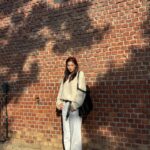 Sana Minatozaki Instagram - 날씨가 더 좋아지기전에 🧶🫷🏻
