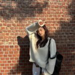 Sana Minatozaki Instagram - 날씨가 더 좋아지기전에 🧶🫷🏻