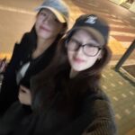 Sana Minatozaki Instagram - 주말데이투🧢👓👟