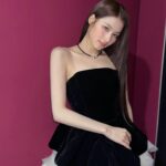 Sana Minatozaki Instagram - 🩷🖤🖤
