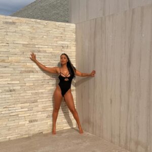 Sanaa Lathan Instagram - 🖤 @nobuloscabos 📸 by my bestie @iammichelletrotter #nobuloscabos #noburesidences