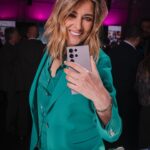 Sandra Barneda Instagram - Ayer fue un día muy especial, @samsungespana presentó Eureka, su primer dispositivo que integra Inteligencia Artificial, iniciando así la nueva era Galaxy AI. Tuve la suerte de asistir a este eventazo en el que conocimos las novedades de este lanzamiento de una forma divertida y animada. ¿Estás preparado para conocer el nuevo Galaxy S24 Ultra? @samsungespana #SamsungUnpacked #GalaxyAI #GalaxyS24 Ultra