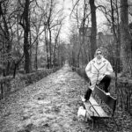 Sandra Barneda Instagram - MOMENTOS PARA MI RES PI RAR 🥰 #retiropark #blancoynegro #LeoandMe #paseoscaninos
