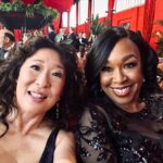 Sandra Oh Instagram - What a fun night @vanityfair l!! Hanging with @shondarhimes @quintab #tantoocardinal & #NTS93 @thomsonkristen 🩵🩷💚 Thank you! @radhikajones @msjordanjohnson @allanface @dereksyuen @naeemkhannyc @brionyraymondnewyork @larroude @judithleiberny @stjohn @laurabasci @markseliger