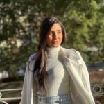 Sandy Jamal Instagram - شِلَك بِروحَك تَعال بِروحِي عيش!♥️ وانتو شتكولون؟😉