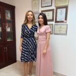 Sandy Jamal Instagram - افتخر من اشوف امرأة عراقية مثال يقتدى بي في الخارج الدكتورة هالة فضلي اخصائية جلدية وتجميل في دبي .. فرحانة بمعرفتج 💕 #ساندي_جمال