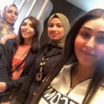 Sandy Jamal Instagram - شكررا لدعمكم وكلامكم اللطيف الي اتمنى اكدر اقدملكم بالمستقبل شي تحبو شكرا شكرا اصدقائي بالكواليس كلكم بدون استثناء حتى ماانسى احد ويزعل عليه جنتو الي فعلا اصدقاء واخوان شكرا للفرصه الي جمعتني بيكم صارت عندي عائلة جديده هيه انتو♥️ شكرا على حبكم الشخصية (رنا)اتمنى اكدر اخليكم تحبوني دائما شكرا قناة mbcالعراق لان كل سنه تنطينه فرص وتقدمين وجوه جديده @mbciraqtv شكرا لمجهودك وتعبك ويانه جنت النه اكثر من اب وشكرا للفرصه الحلوه الي انطيتنياها استاذ سلام عرب @salamarab21 مخرجنا الكبير تعبنااك ويانه وتعلمت منك @eyadnahhas شكرا كاتبة بنات صالح نجاح عملك الرائع @nadaimadkhalil مخرج منفذ استاذ غزواان شكرا لجهودك معنا @ghzwankahwajy واكيييد شكرررا لكل الكادر الفني الي بدونهم منكدر نكون عالشاشه❤️