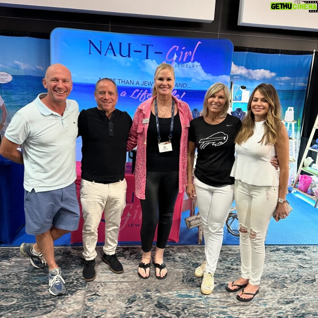 Sandy Yawn Instagram - Having a great time at the Miami Boat Show! #miamiboatshow2024