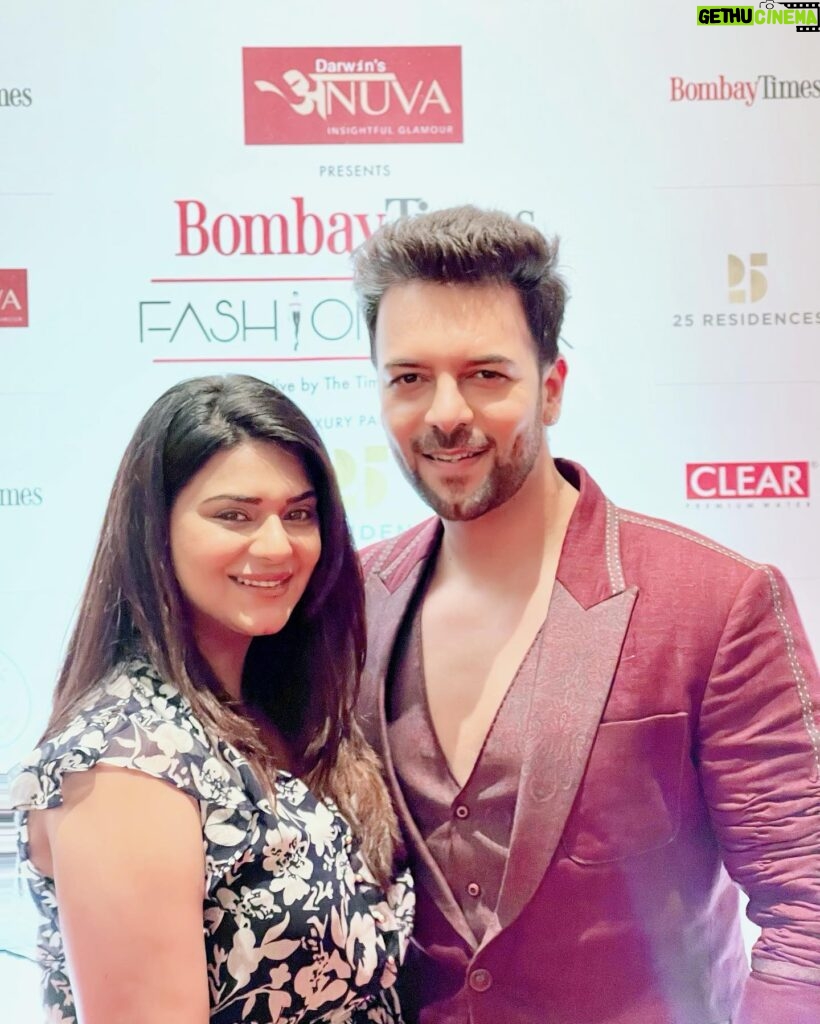 Sanjay Gagnani Instagram - Lights, Camera, Action - Red Carpet Edition 🎥❤️