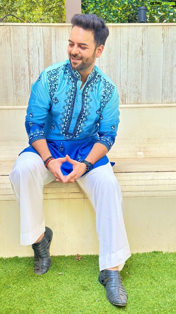 Sanjay Gagnani Instagram - One kurta at a time, Keep your traditions alive 💙❤️