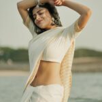 Sanya Thakur Instagram - Saree look - Always 💕 😍 . . 📷 @sahil_navadiya_ & team @fashion.by_snf 💄 @makeup_asfaque . . #fashion #photoshoot #photooftheday #indianwear #tradition
