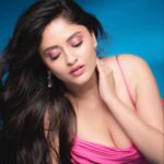 Sanya Thakur Instagram - Have you heard about mermaid’s 🧜‍♀️ #sanyathakur #goodmorning #itsbeenpink #mermaidsarereal