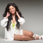 Sanya Thakur Instagram - Shape of me !!! Pc @dabbooratnanistudio Makeup @sabakhanmakeup @hairby_shivanik #sanyathakur#sanya#new #trandy #love
