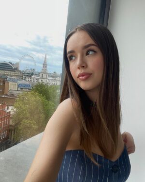 Saraí Meza Instagram - missing london y que esta sea la vista mi cuarto 😫 (lo que no extraño son las ojeras que me cargaba jajaja) @assemblyhotels