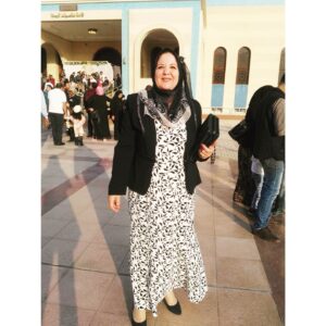 Sara Derzawy Instagram - ‏" هي أمي .. ومأمني .. وأماني .. وإيماني .. وأمتي .. ومسكني .. وسكني .. وروحي .. وراحتي .. وكل كلي "⁦
⁦❤️⁩⁦❤️⁩😘
كل سنة وانتي طيبة يا حبيبتي .. ربنا يديكى الصحة والعمر الطويل و يريح بالك و يفرحك 🌹😘😘
#سارة_درزاوي  #مسرح_مصر