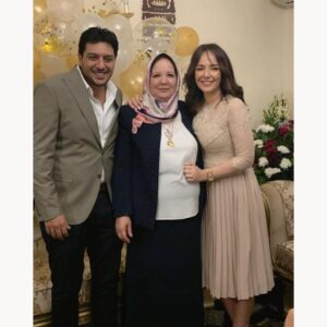 Sara Derzawy Instagram - كل سنة وأنتِ الحماية الإلهية من كل شر ❤️ كل سنة وأنتِ طيبة يا أمي .. ربنا يديم علينا نعمة وجودك في حياتنا 😘😘