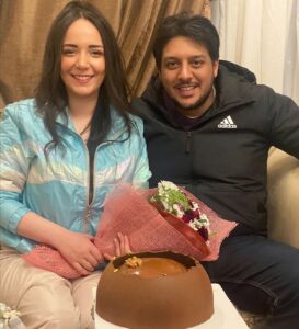 Sara Derzawy Instagram - It's my birthday 🥳🎊🎉🥰 ربنا ما يحرمني منك أبدا 😘😘😘