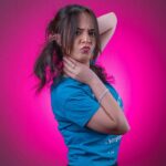 Sara Derzawy Instagram - من تصوير آخر بوستر لآخر موسم من #مسرح_مصر ⁦❤️⁩😔⁦☺️⁩ #سارة_درزاوي #ونسني