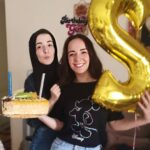 Sara Derzawy Instagram - شكرا لكل اللي بعتلي في عيد ميلادى و فرحني .. اليوم مابيكملش الا بيكم . ⁦❤️⁩😘😘😘 و برغم الظروف احتفلت احتفال صغير كده مع أهم بنتين في حياتي 🥳⁦❤️⁩ #سارة_درزاوي