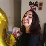 Sara Derzawy Instagram - شكرا لكل اللي بعتلي في عيد ميلادى و فرحني .. اليوم مابيكملش الا بيكم . ⁦❤️⁩😘😘😘 و برغم الظروف احتفلت احتفال صغير كده مع أهم بنتين في حياتي 🥳⁦❤️⁩ #سارة_درزاوي