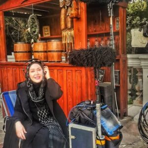 Sara Monjezi Instagram - چه روزهای عجیبی رامیگذرانم  بازی  های زندگی راجدی بگیریم