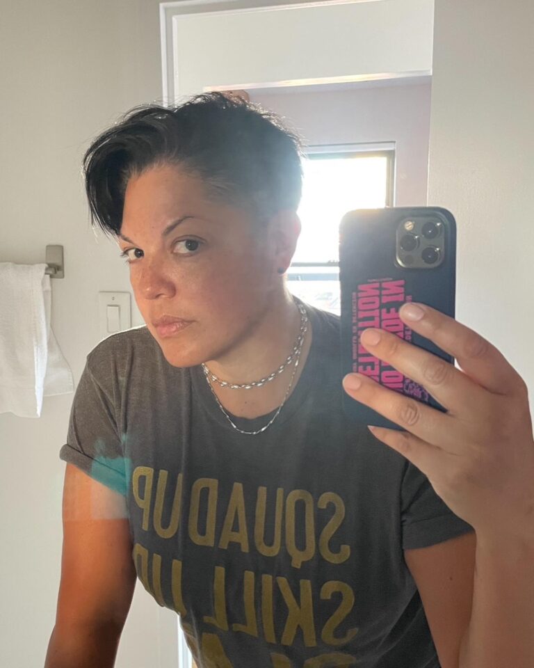 Sara Ramirez Instagram - Today is International Transgender Day of Visibility. #ITDOV #TDOV . Understanding ourselves takes time, everyone’s journey looks different, and that’s ok! Sometimes blossoming our authentic selves is an incremental process that may not give us clarity until we’re in our 30s or 40s, like me. And that’s ok too! . I am blessed to be here another day. Grateful to my loved ones and community for making me feel seen/held/heard, for affirming my own right to healing, joy, respect to my dignity, to be loved. I am a real person. In this post are pics of some meaningful times in my life that capture what I’m sitting with today. . To trans community of all ages: Please know that what many of us in the public eye post is just a post. It cannot possibly encapsulate all of who we are or what each of our lives are about. Queer and trans people are not a monolith. You be you. Stay true to who you are and who you are evolving into. There are many people fighting for our present and future, many ancestors and transcestors who paved the way so we could show up. We need you. I need you. I love you. . . Pic 1: Sara selfie wearing a grey tshirt with taupe font that reads “Squad up, skill up, slay” from @ignitekindred ,cell has a sticker from @familiatqlm that reads “No Pride in Detention”, they are thinking about how powerful our existence as trans people is. . . Pic 2: Sara in Mazatlan, Mexico at around 5 years old, in a white bunny costume and carrot. I know. . Pic 3: Sara and @dercarler taking a selfie in nature smiling because the sister/sibling love is real. . Pic 4: Sara between @trudy0nduty and bff Cray Cray outside of the NYC launch party for Revolution is Love, excited to be with community. . Pic 5: selfie of @trudy0nduty hugging Sara while looking into camera as if to say “fuck around and find out, bitches. I love Sara.” . Pic 6: Sara w/tgnc community @cmoneverybodybk freeing ourselves to @mariquitas.band . Pic 7 &8: pics of Sara from Out mag where they are in their trans power. . Pic 9: Sara in Bday joy . Pic 10: Sara in blue mask & beanie w/grounded smile, giving✌🏽and practicing hope. 😘 . If you’re open to it pls donate to: @forthegworls @blacktransliberation