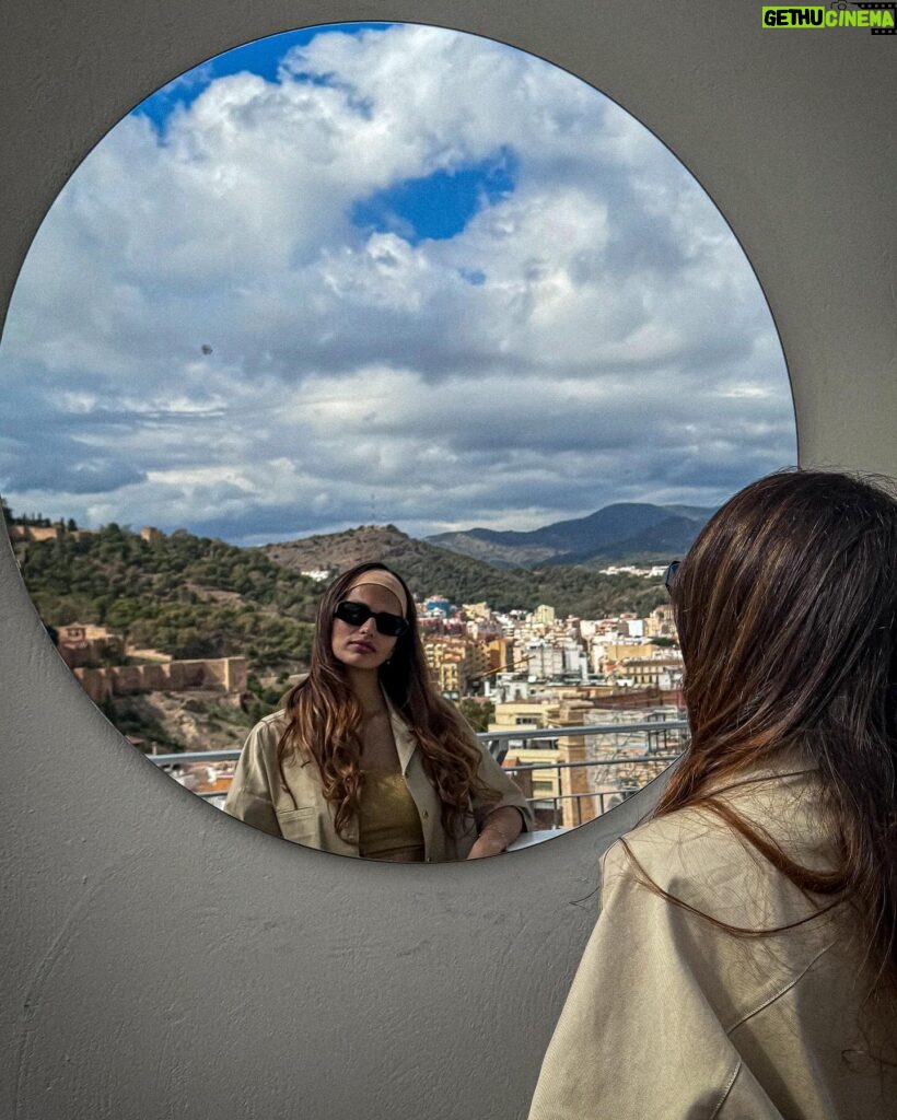 Sara Sálamo Instagram - “La manzana” en @festivalmalaga 🍎 Qué felicidad inmensa.