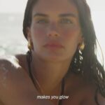 Sara Sampaio Instagram – So thrilled to be a part of the new #ownyourglow campaign for @hunkemoller . I always feel my best at the beach near the ocean with sand all over. 🐚 so it just felt like being back in my natural habitat 🥹 #ownyourglow #hunkemöller